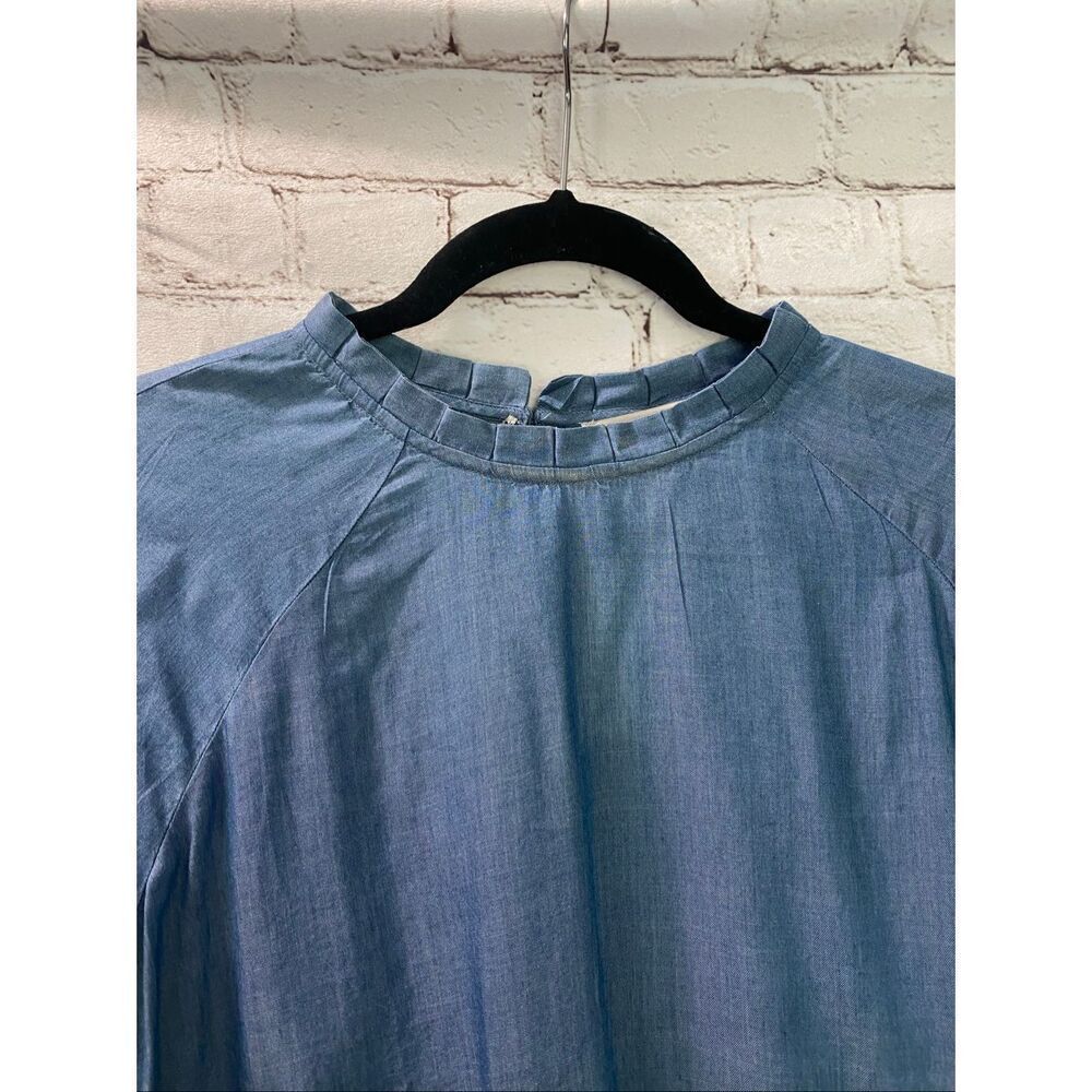 Loft chambray woman’s top nwt size medium NWT - image 2